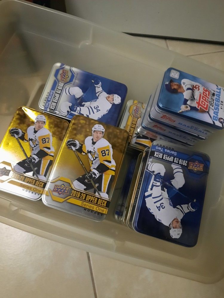 Free Sports Card Tins From Topps And Upperdeck 