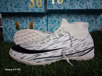 Turf soccer cleats us size 9