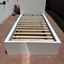 Twin Bed Frame - IKEA Malm White