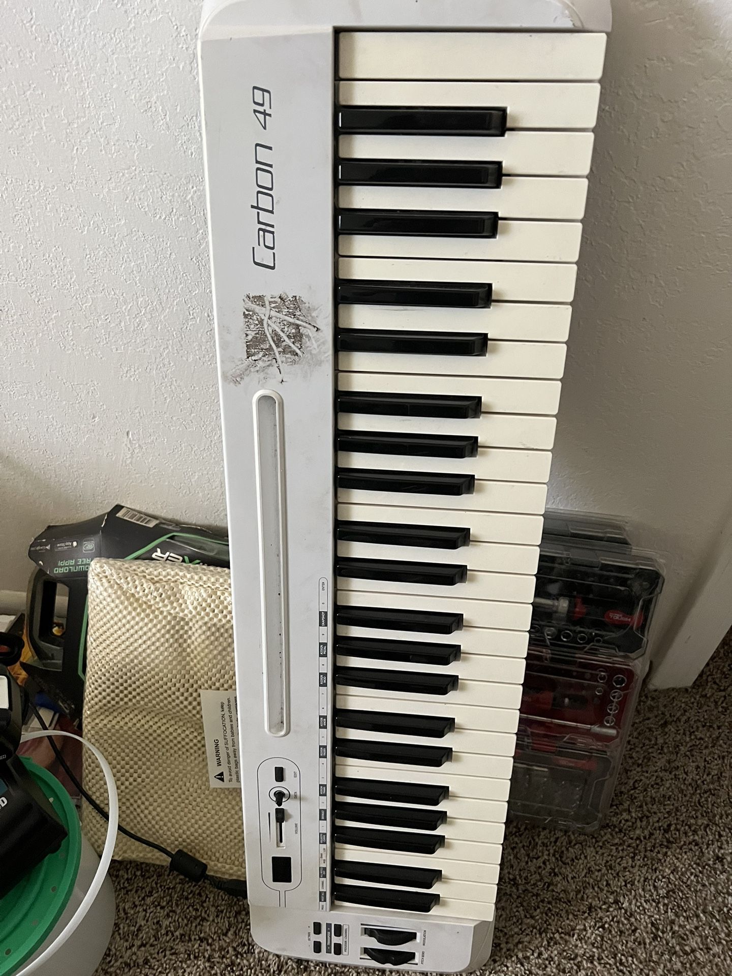 Carbon 49 Iphone/ipad Synth