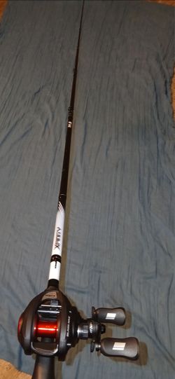 New BMAX5LP ABUGARCIA MAX Baitcasters On New Lews XFINITY  IM6 ENDURANCE grahite  7'0 rod