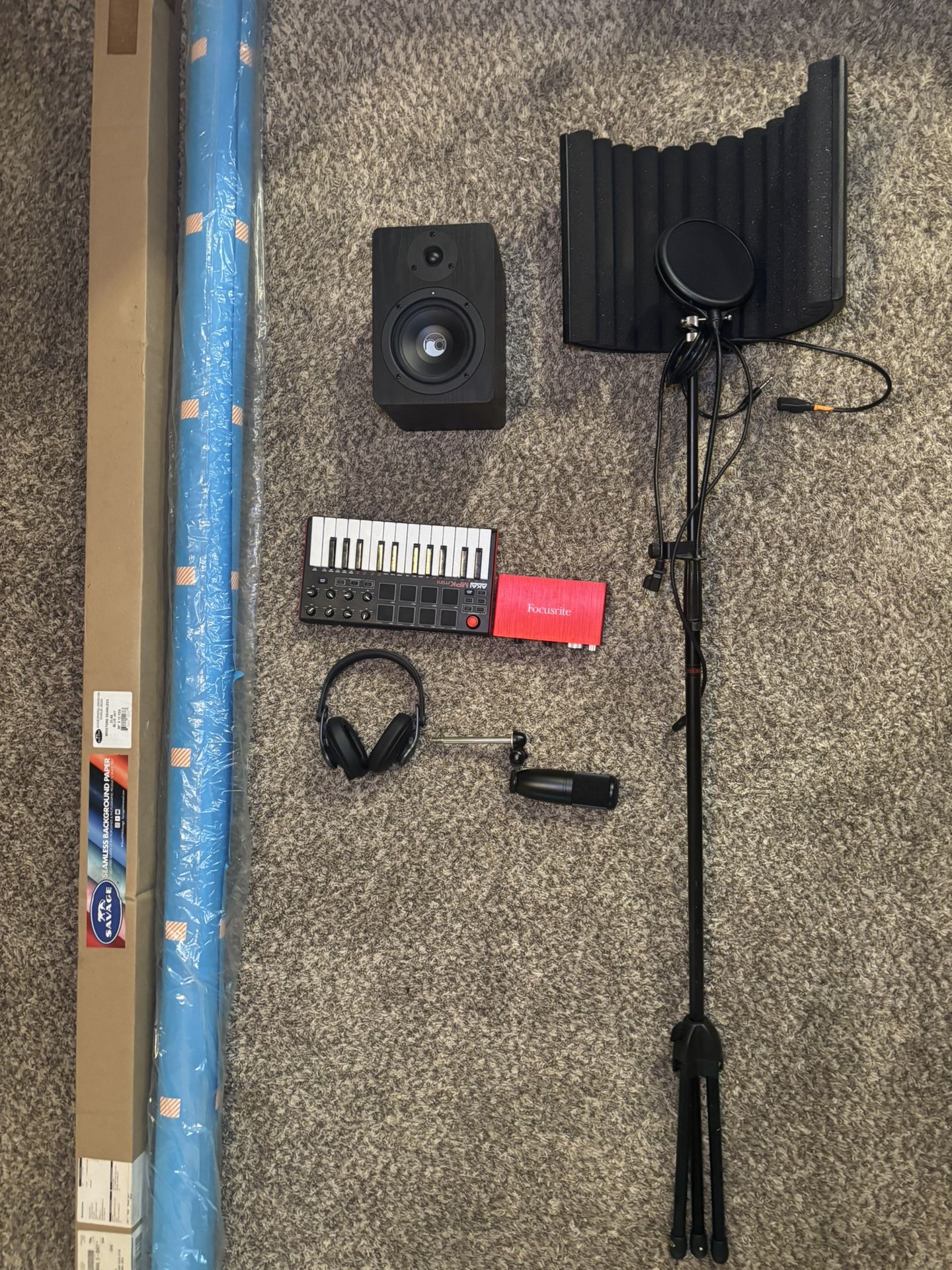 Pro Recording & Video Bundle $600  Value HALF PRICE: Focusrite, Akai MPK Mini, AKG Mic/Headphones, ARA Monitor, Savage Backdrop