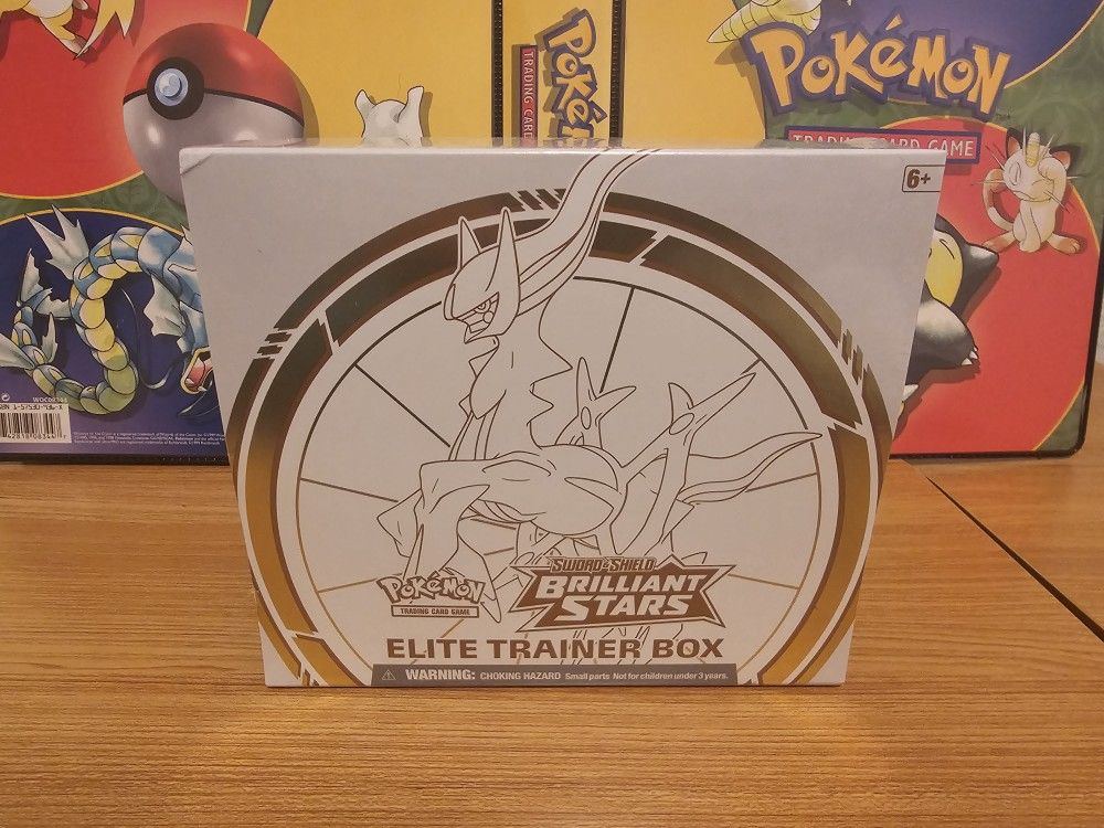 Pokemon Brilliant Stars etb