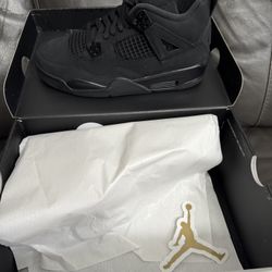 Jordan Retro 4 "Black Cats" 