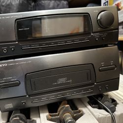 ONKYO Amp With CD Player 