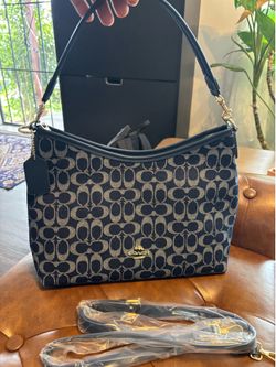 Coach  shoulder   Bag
