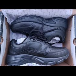 Women’s Size 8 Fila Slip Resistant Work Shoes