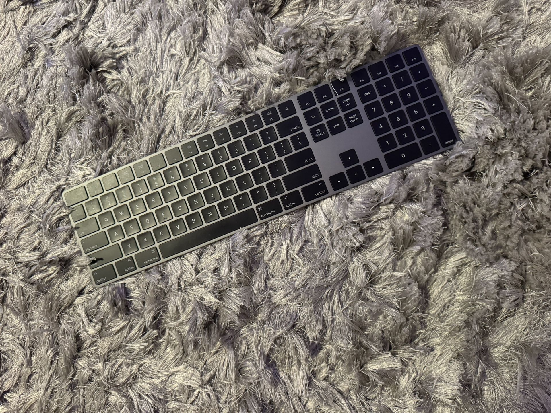 Apple Magic Keyboard 