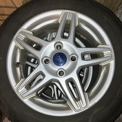 2018 Feista  Factory Rims With 4 New Tires
