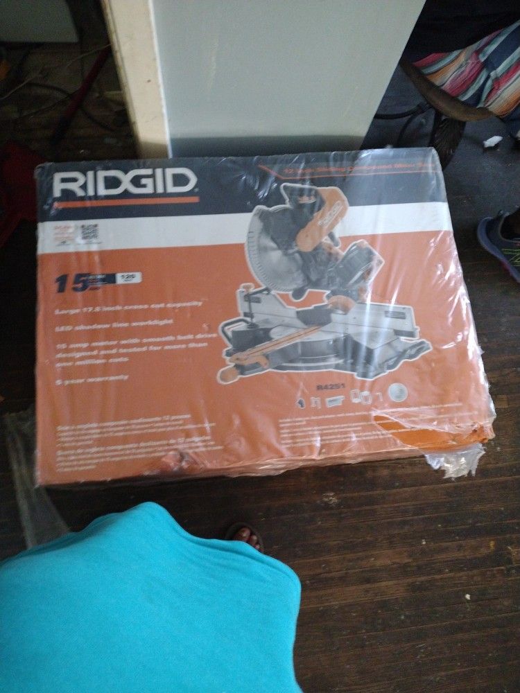 Ridgid 12inch Sliding Compound Miter Saw