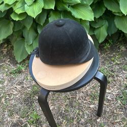 Vintage Avante Equestrian Riding Helmet