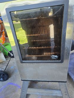 Masterbuilt Electric Smoker