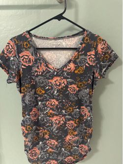 Maternity shirt