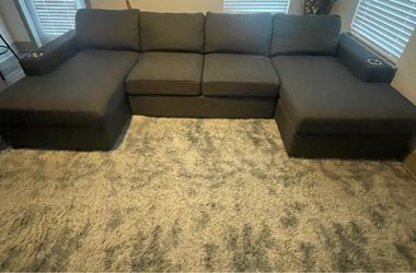 Sectional couch