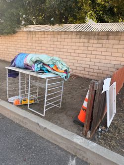 Free curb