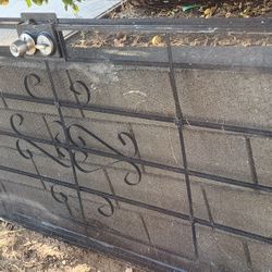 Sequrity Screen  Door. Metal