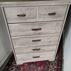 5 drawer chest