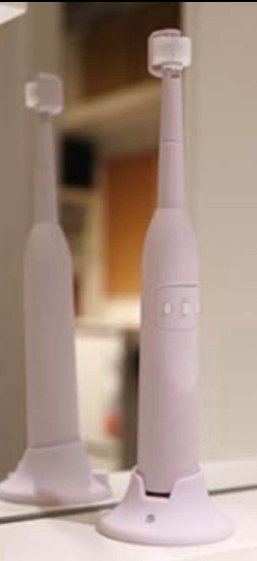 Sealed GIGGO electric toothbrush