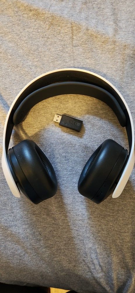 Sony PlayStation PULSE 3D Wireless Headset