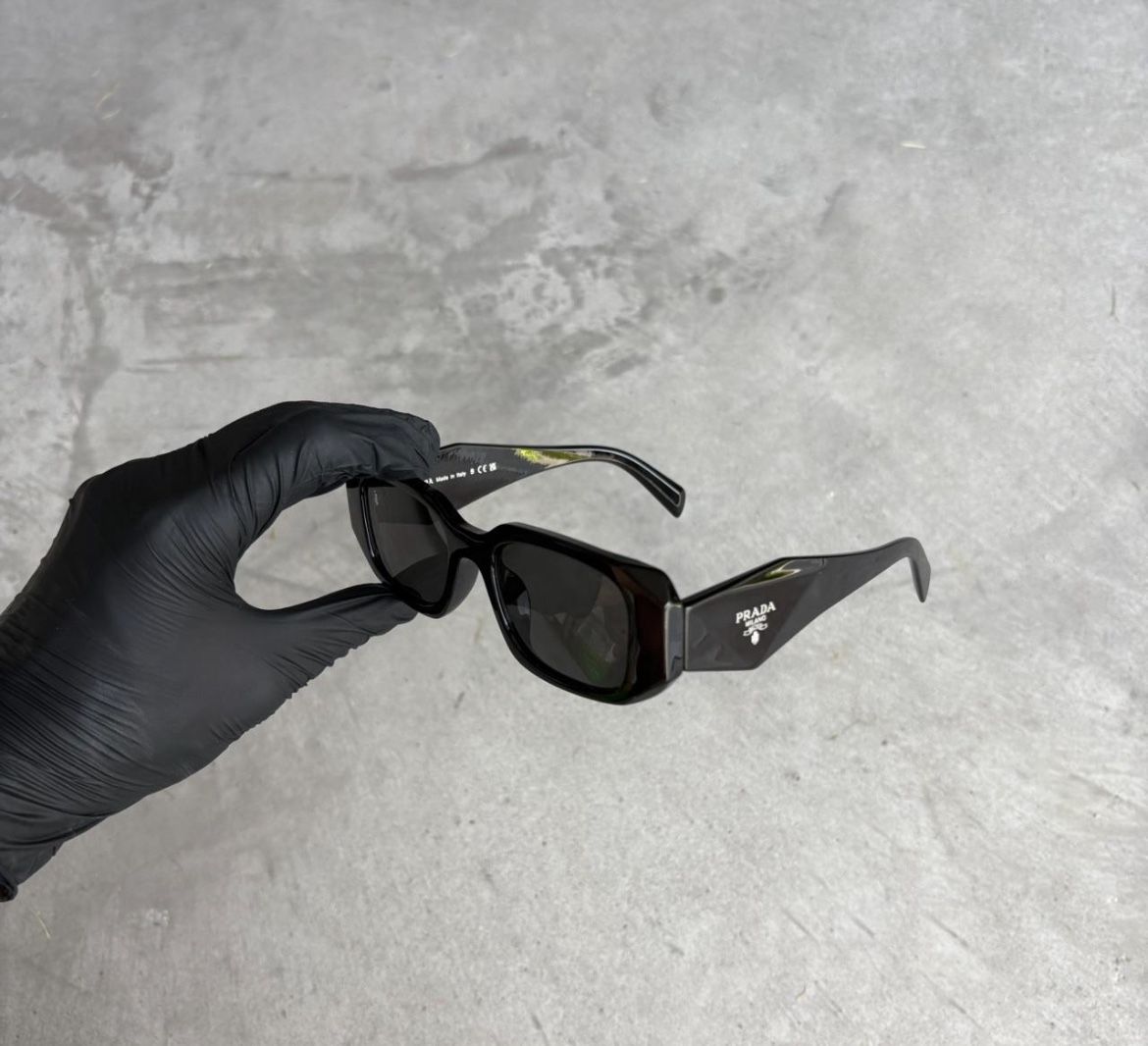 Prxda 8679 designer sunglasses