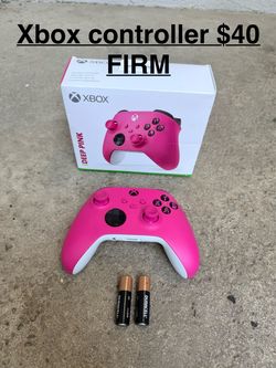 Xbox controller (deep pink) $40 FIRM tested batteries included