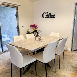 Extendable Dining Table w/ Chairs