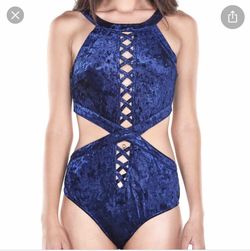 Iheartraves bodysuit
