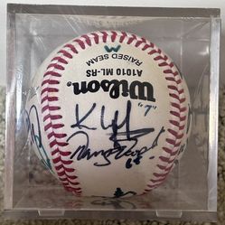 2000 Cleveland Indians Autographed Baseball With 12 Signatures 