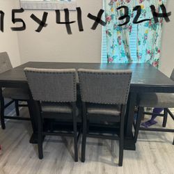 Dinning Table