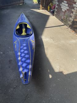 Kayak - Pro Line Pirouette S