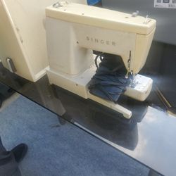 Singer's sewing machine
