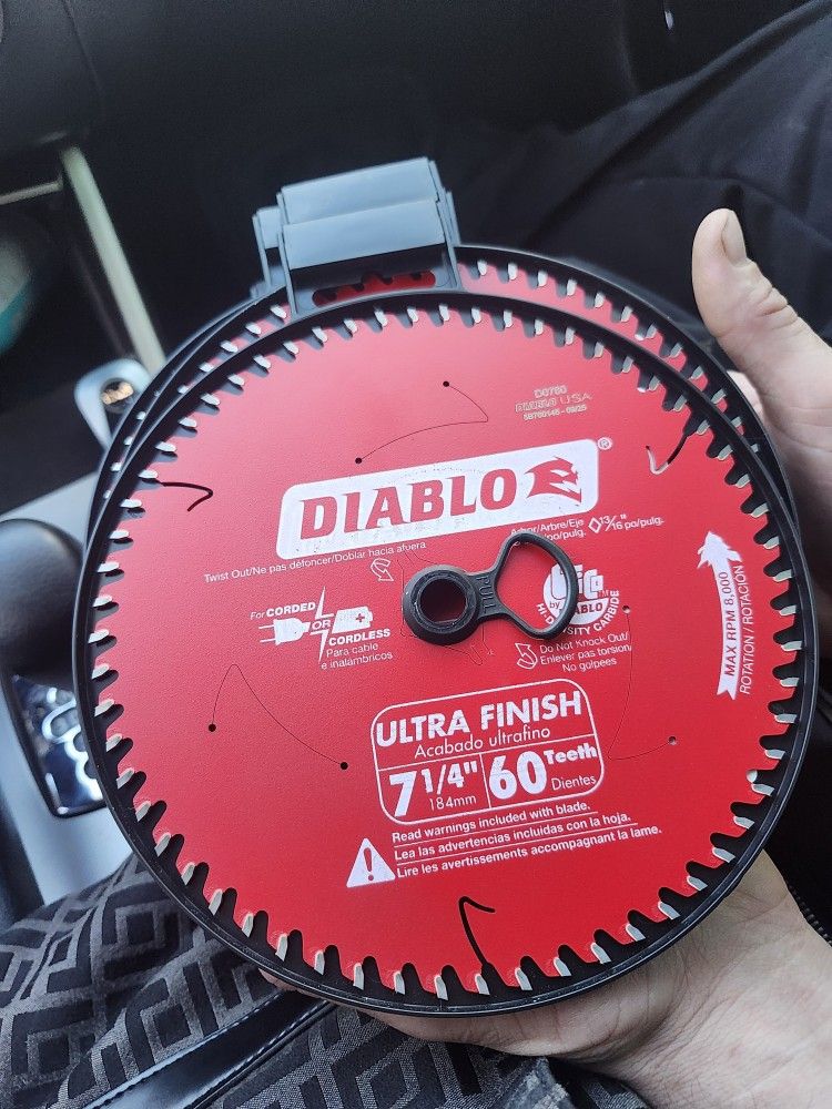 10 Diablo Blades