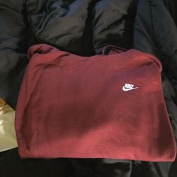 Nike hoodie Medium 