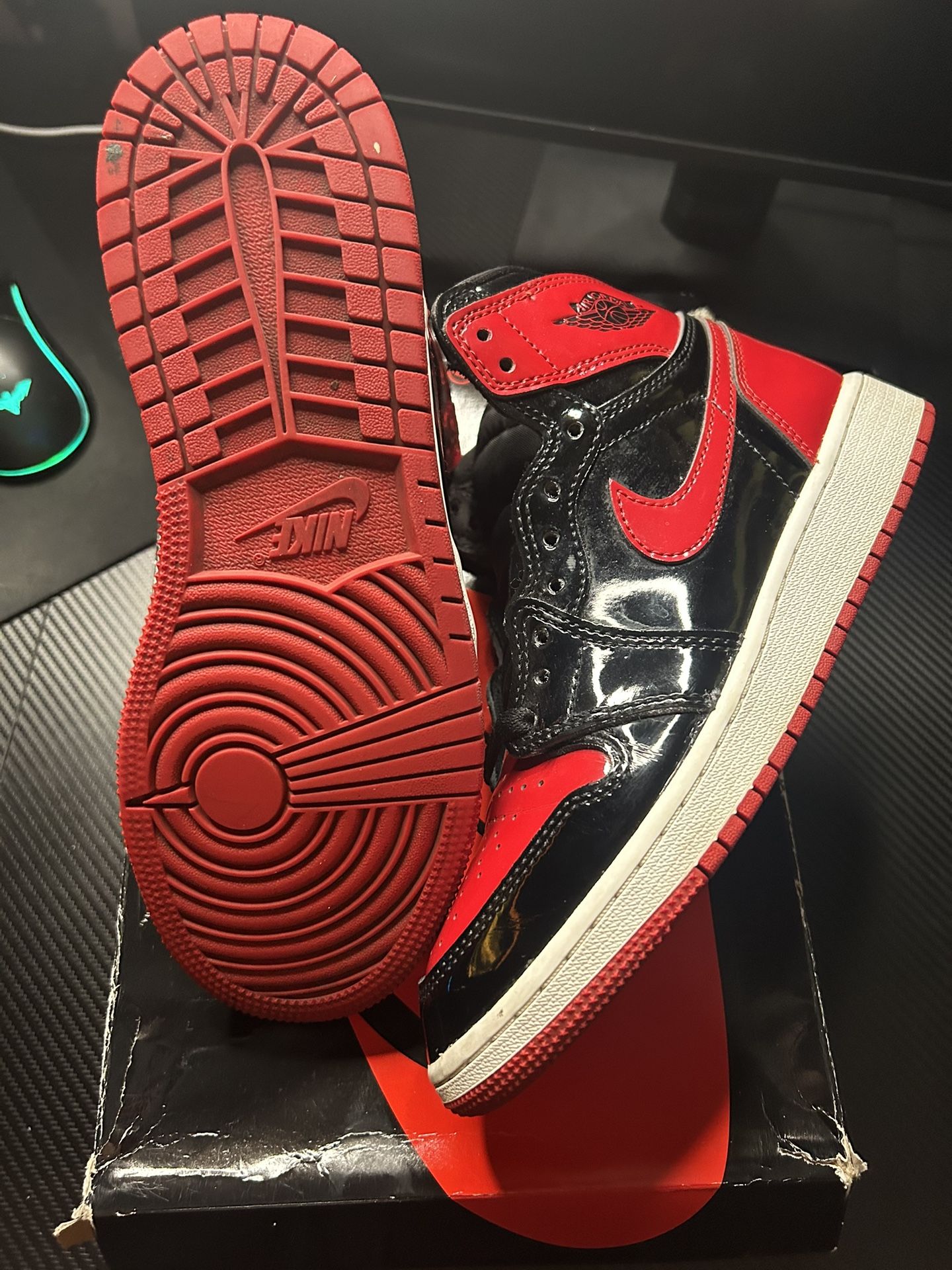 Jordan 1 High Patent Bred Size 5.5y Used