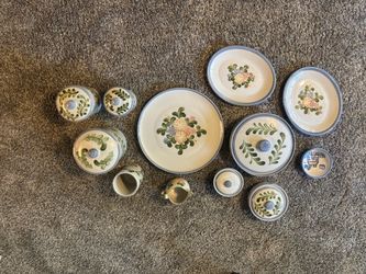 Vintage Louisville Stoneware Country Flower Blue