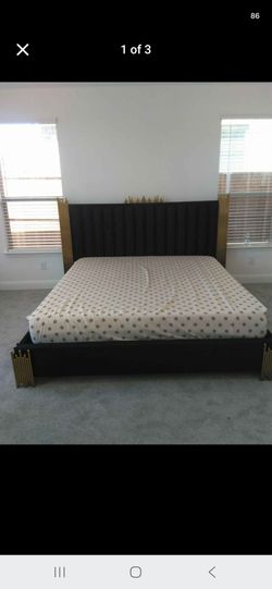 King size bed new