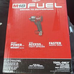 M18 Milwaukee 1/2” Mid-torque Impact Wrench With Friction Ring 