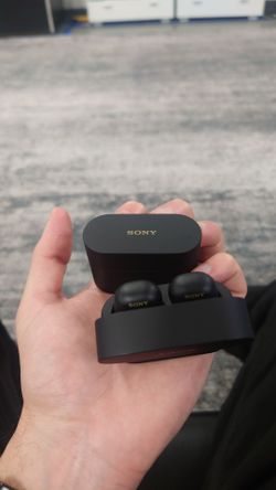 Sony WF-1000XM6 Like New