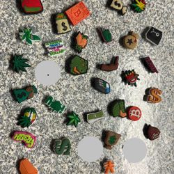 Bundle Crock Charms