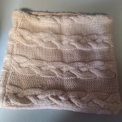 Women's Neck Warmer And Hat