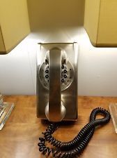 Crosley CR-57 retro phone