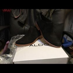 Ankle Aldo boots size 6.5