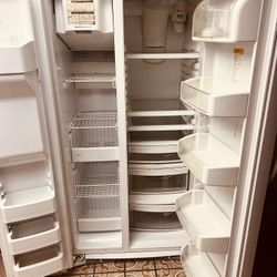 Refrigerator , Freezer . Fridge 
