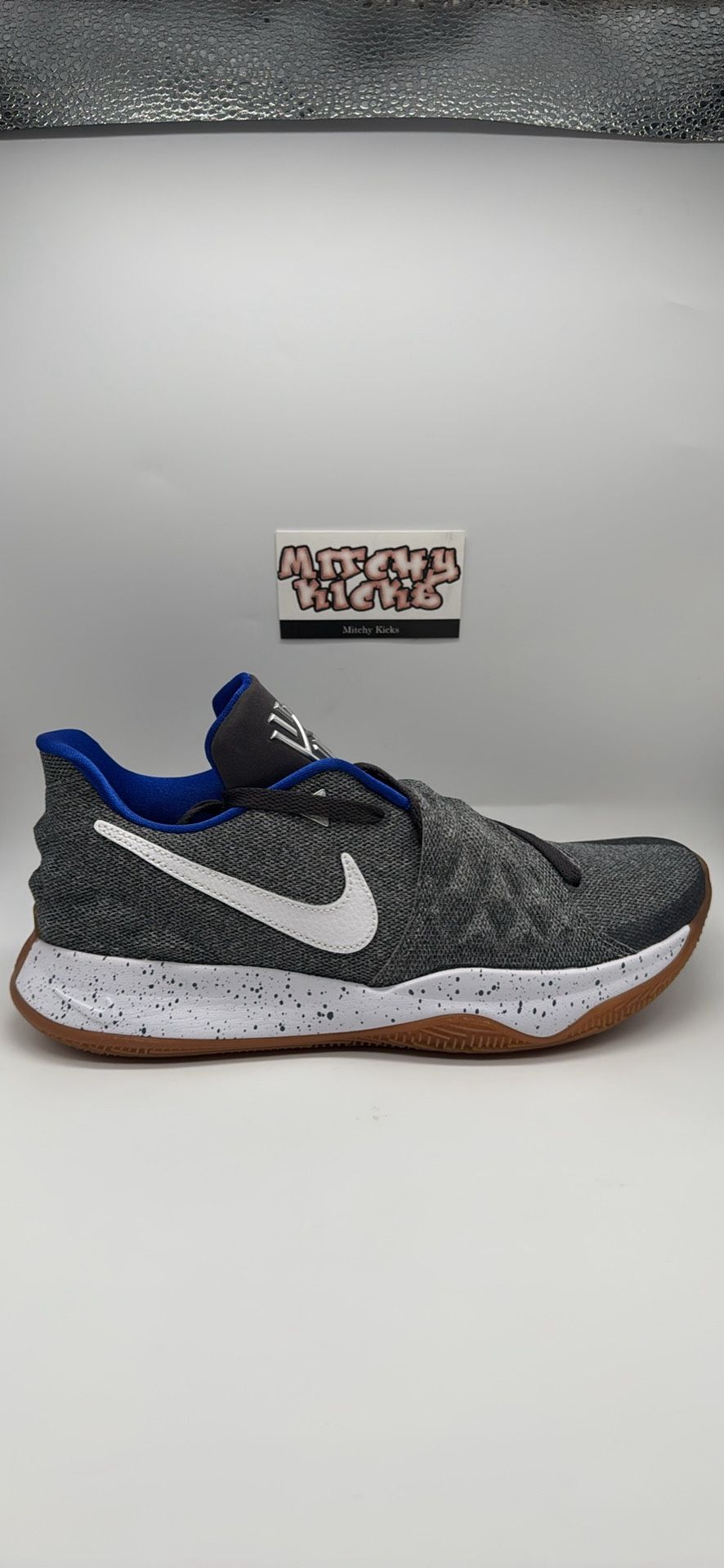 Nike Kyrie Low Uncle Drew 10