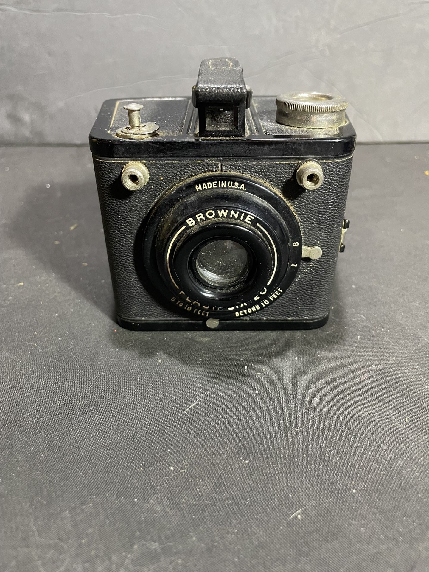 Kodak Six-20 Flash Brownie 620 Roll Film Box Camera Vintage NOT TESTED