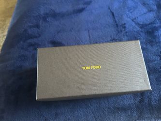 Sunglasses empty box