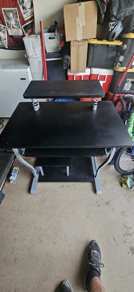 Office Desk
