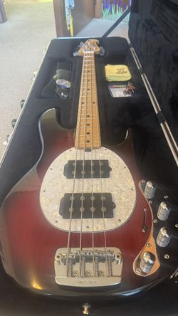 Ernie Ball Music Man StingRay Bass HH