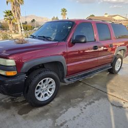 2004 Suburban 