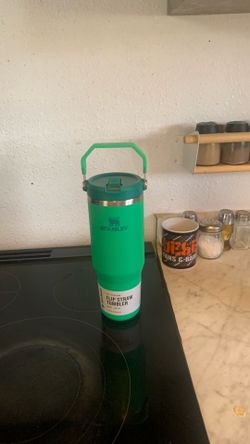 Brand new green 30oz stanley